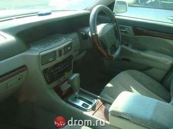 2001 Nissan Cedric Pictures