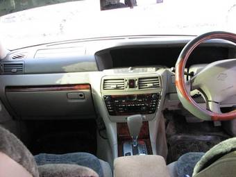 2001 Nissan Cedric Pictures