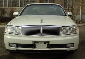 2001 Nissan Cedric Photos