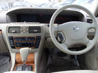 2001 Nissan Cedric Photos