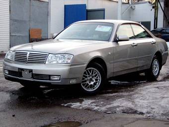 2001 Nissan Cedric Photos