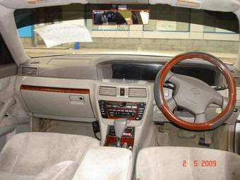 2001 Nissan Cedric Pictures