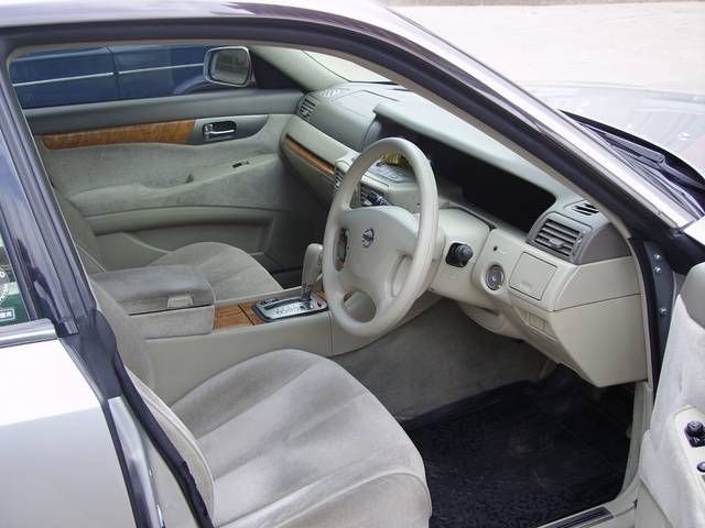 2002 Nissan Cedric