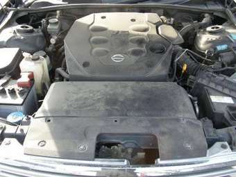 2002 Nissan Cedric Photos