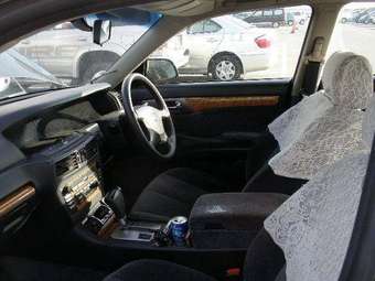 2002 Nissan Cedric Wallpapers