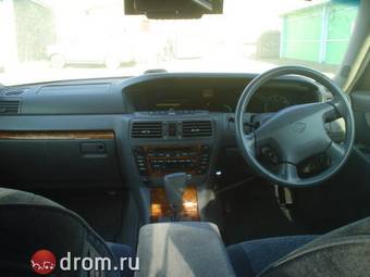 2002 Nissan Cedric Photos