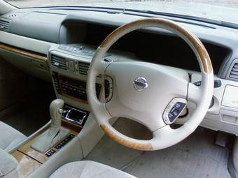 2002 Nissan Cedric Pictures