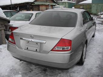 2002 Nissan Cedric Photos