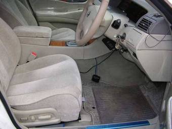 2002 Nissan Cedric Pictures