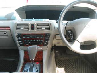 2002 Nissan Cedric Pictures