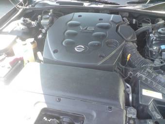 2002 Nissan Cedric Photos