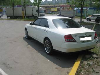 2002 Nissan Cedric Photos