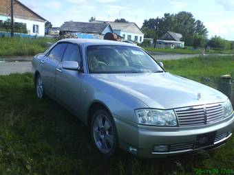 2002 Nissan Cedric Pictures