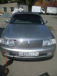 2002 Nissan Cedric Pics