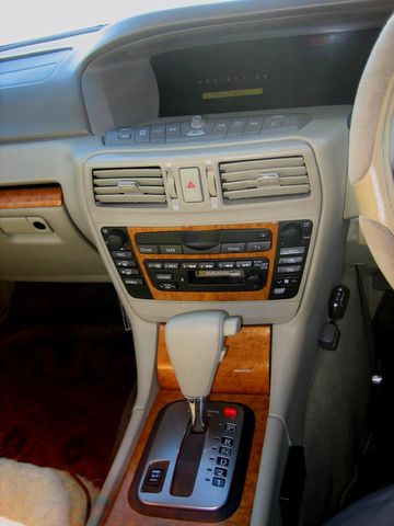 2003 Nissan Cedric