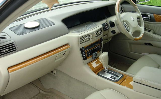 2003 Nissan Cedric