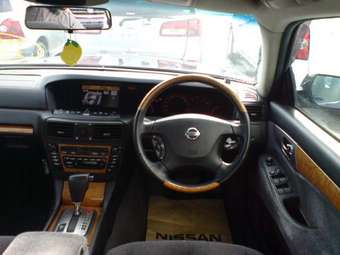 2003 Nissan Cedric Images