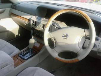 2003 Nissan Cedric Pics