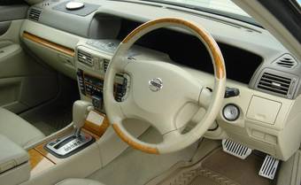 2003 Nissan Cedric Pictures