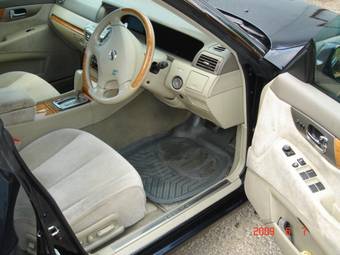2003 Nissan Cedric Photos