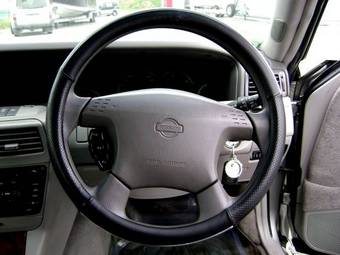 2003 Nissan Cedric Pictures