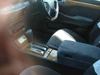 2003 Nissan Cedric Pictures