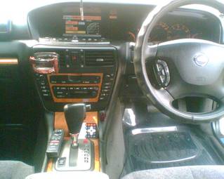 2003 Nissan Cedric Pictures