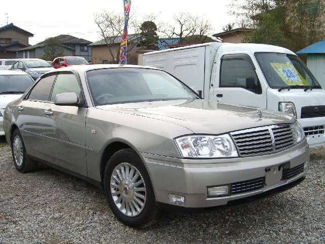 2004 Nissan Cedric