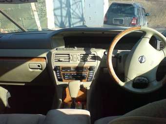 2004 Nissan Cedric Pictures