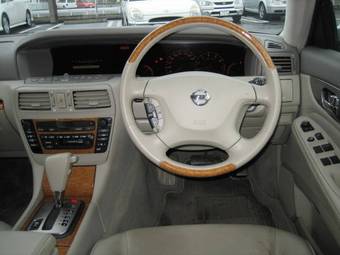 2004 Nissan Cedric Pictures