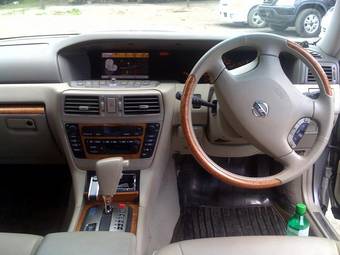 2004 Nissan Cedric Pictures