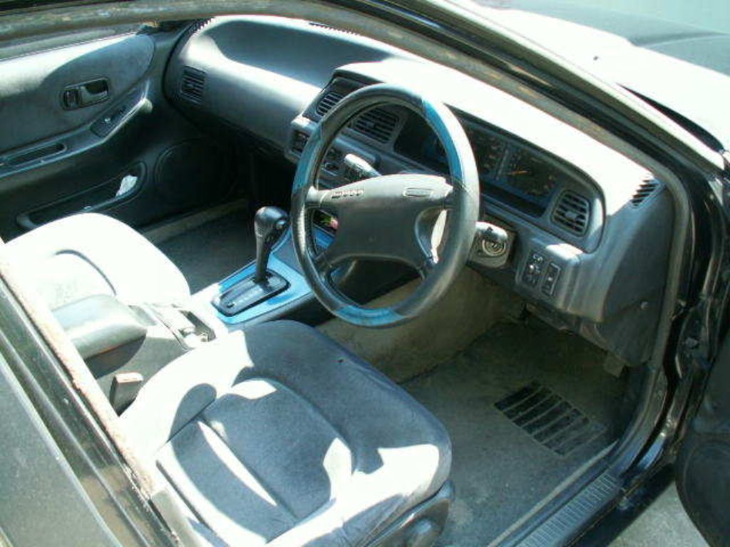 1990 Nissan Cefiro