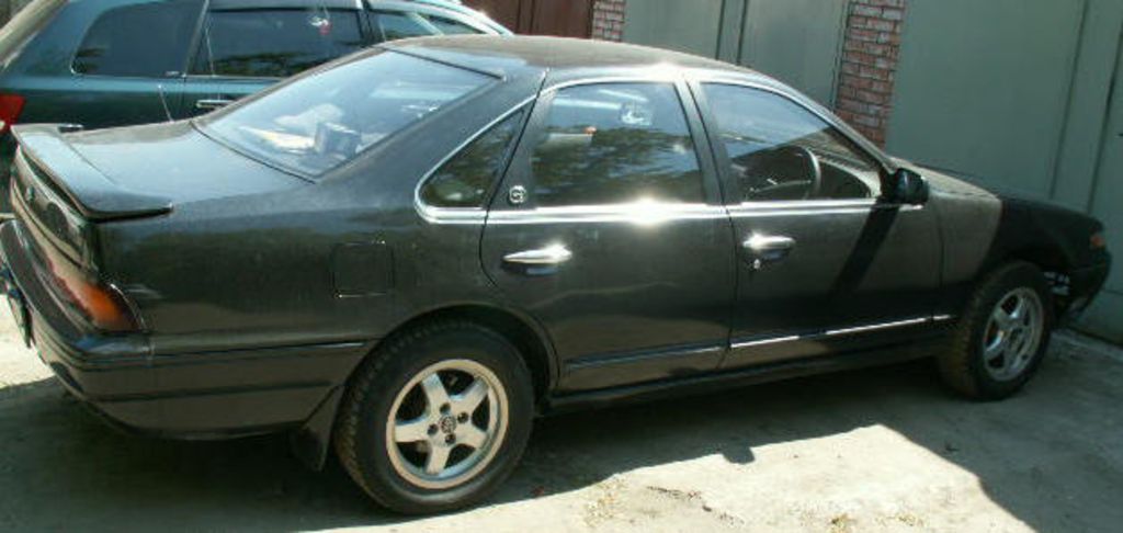 1990 Nissan Cefiro