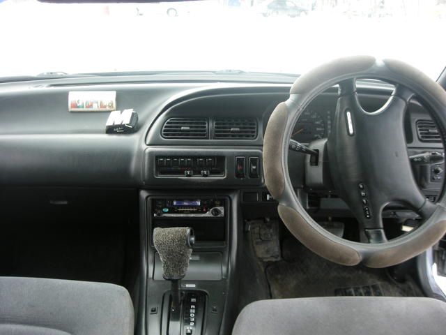 1991 Nissan Cefiro