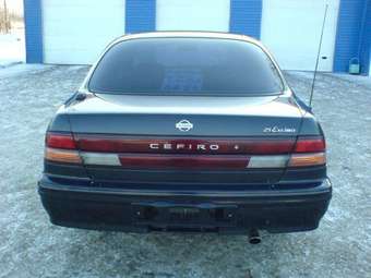 1995 Nissan Cefiro Pictures