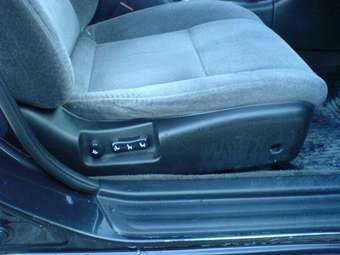 1995 Nissan Cefiro Pics