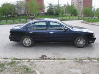 Nissan cefiro 1998