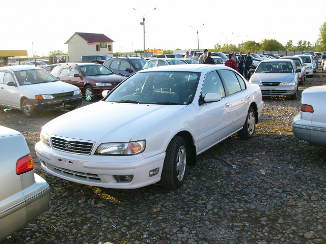 1998 Nissan Cefiro Photos