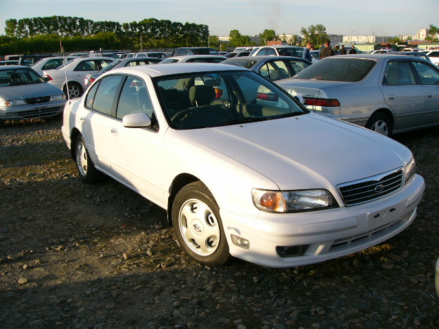 1998 Nissan Cefiro Pictures
