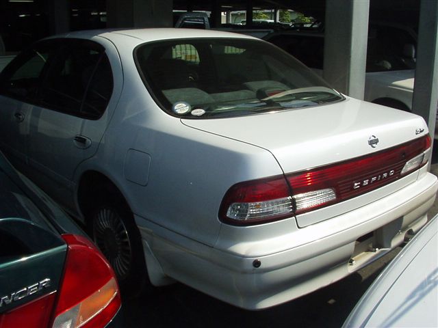 1998 Nissan Cefiro Pics
