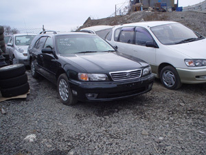 1998 Nissan Cefiro Images