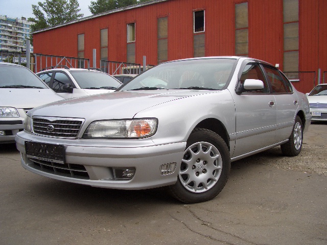 Nissan cefiro 1998