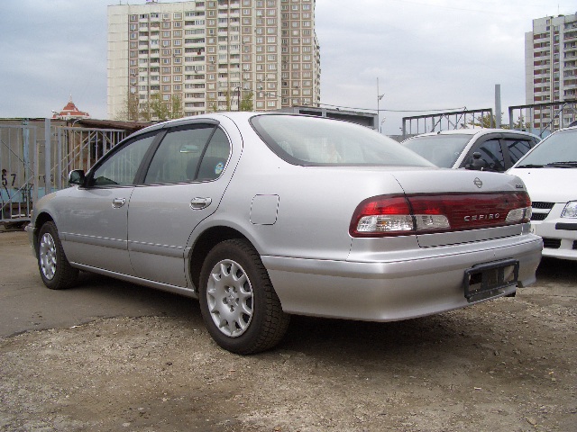 1998 Nissan Cefiro Pictures