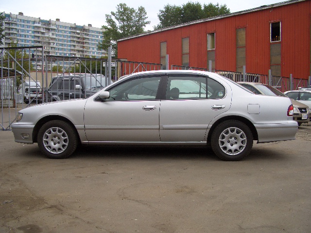 1998 Nissan Cefiro Pictures