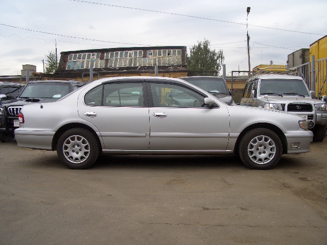 1998 Nissan Cefiro Photos