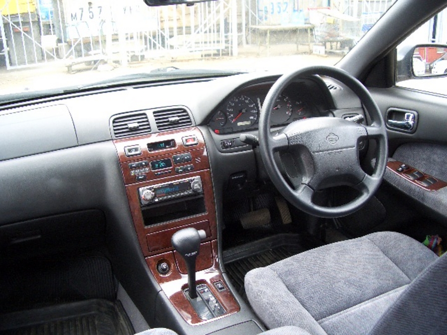 1998 Nissan Cefiro Photos