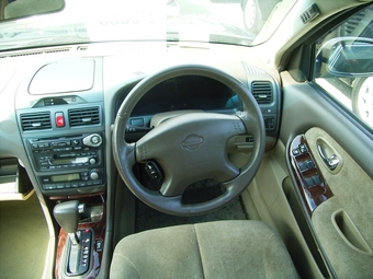 Nissan Cefiro