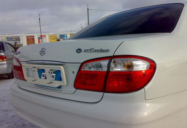 1999 Nissan Cefiro