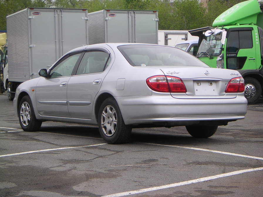 1999 Nissan Cefiro Photos