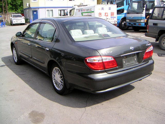 1999 Nissan Cefiro Pictures